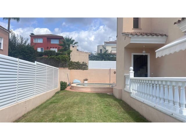 5 camera da letto Villetta Bifamiliare in vendita in Benicàssim con piscina garage - 569.000 € (Rif: 10052277)