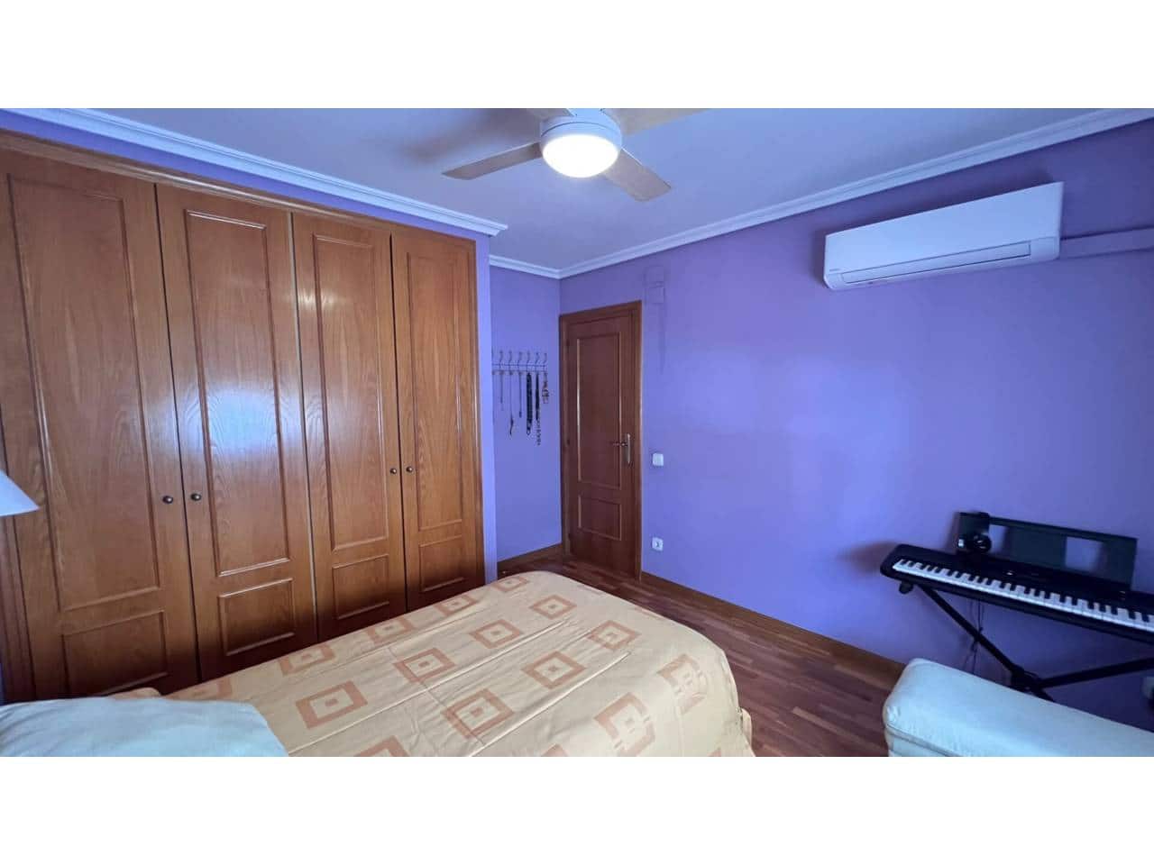 5 chambre Villa/Maison Semi-Mitoyenne à vendre à Benicassim avec piscine garage - 569 000 € (Ref: 10052277)