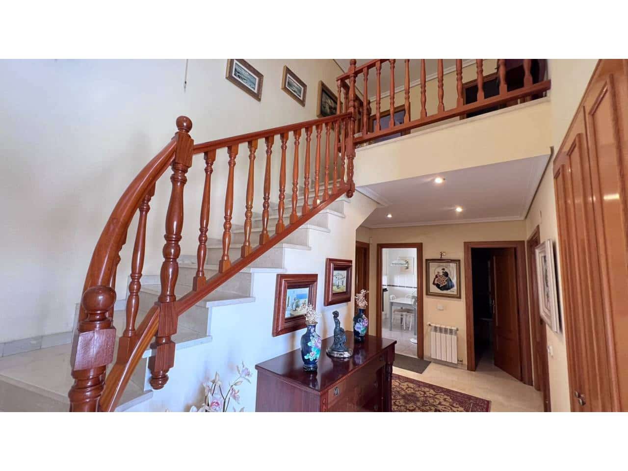 5 chambre Villa/Maison Semi-Mitoyenne à vendre à Benicassim avec piscine garage - 569 000 € (Ref: 10052277)
