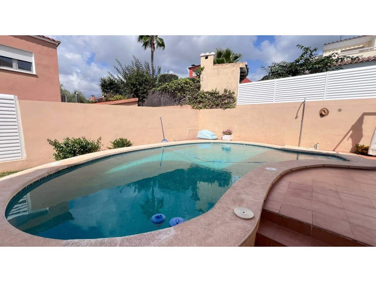 5 chambre Villa/Maison Semi-Mitoyenne à vendre à Benicassim avec piscine garage - 569 000 € (Ref: 10052277)