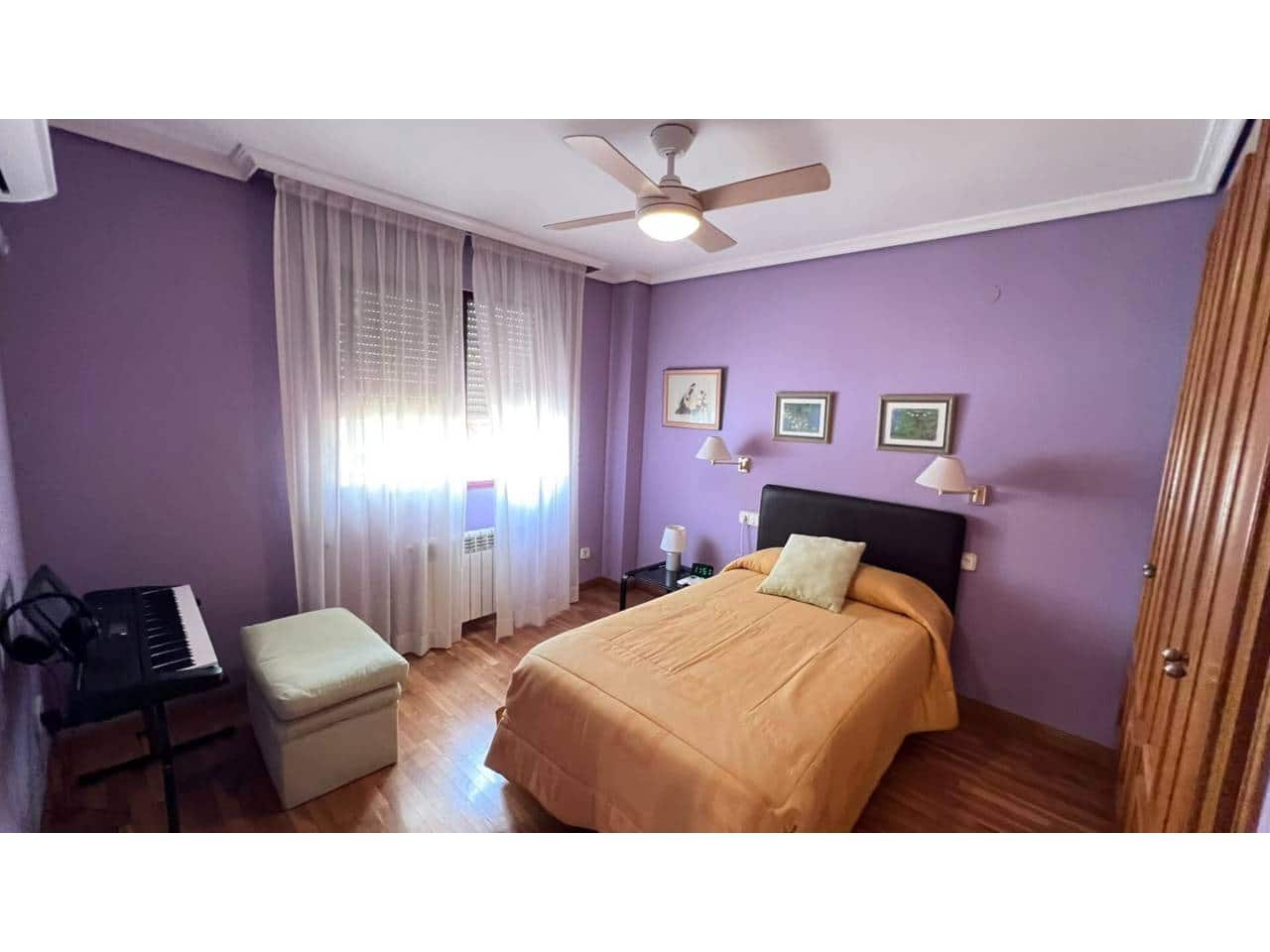 5 chambre Villa/Maison Semi-Mitoyenne à vendre à Benicassim avec piscine garage - 569 000 € (Ref: 10052277)