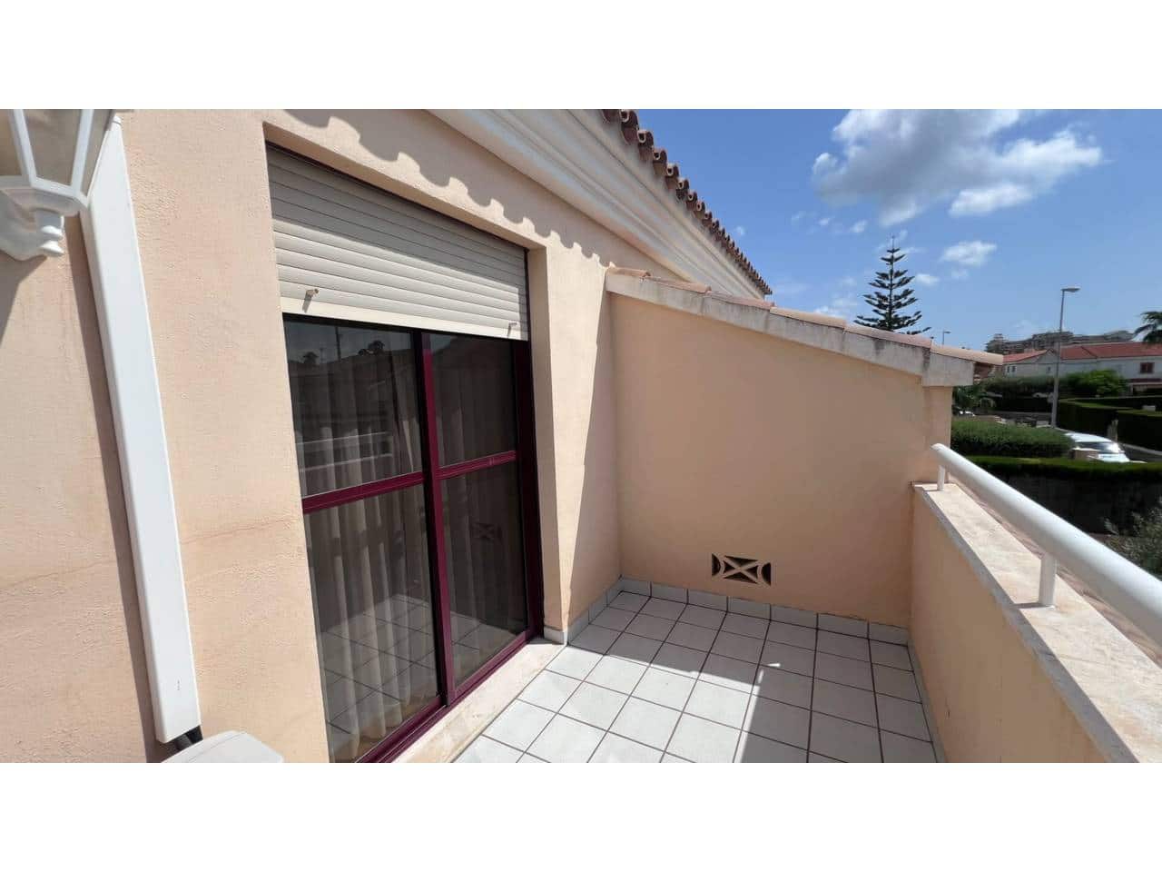 5 chambre Villa/Maison Semi-Mitoyenne à vendre à Benicassim avec piscine garage - 569 000 € (Ref: 10052277)
