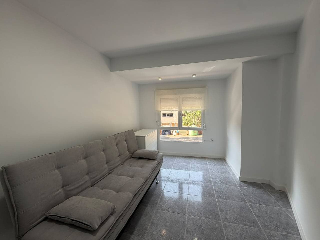 3 sovrum Lägenhet att hyra i La Vall d'Uixo - 950 € (Ref: 10052278)
