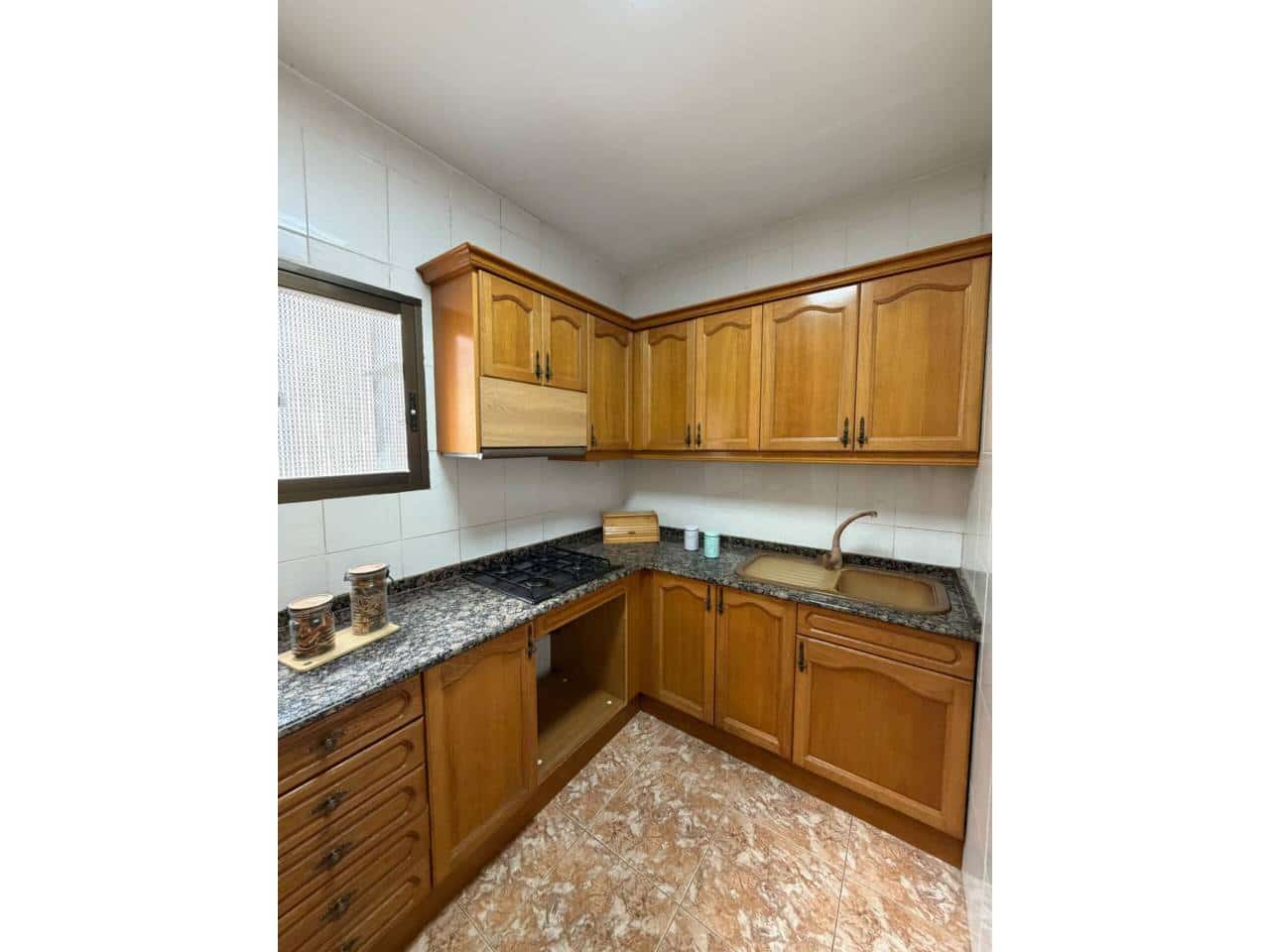 4 slaapkamer Flat te koop in Onda - € 125.000 (Ref: 10054561)