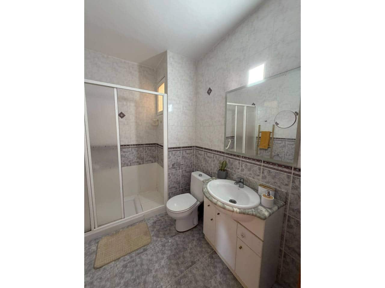 4 slaapkamer Flat te koop in Onda - € 125.000 (Ref: 10054561)