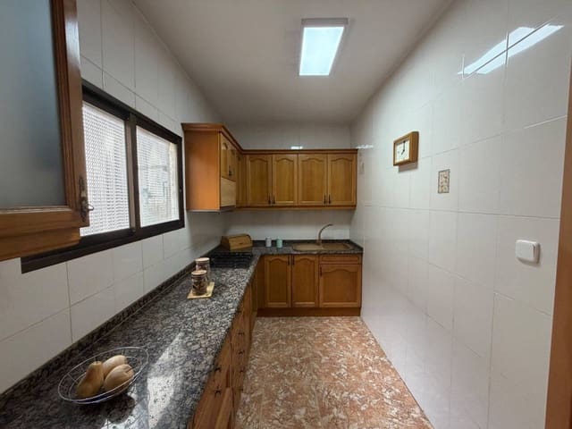 4 slaapkamer Flat te koop in Onda - € 125.000 (Ref: 10054561)