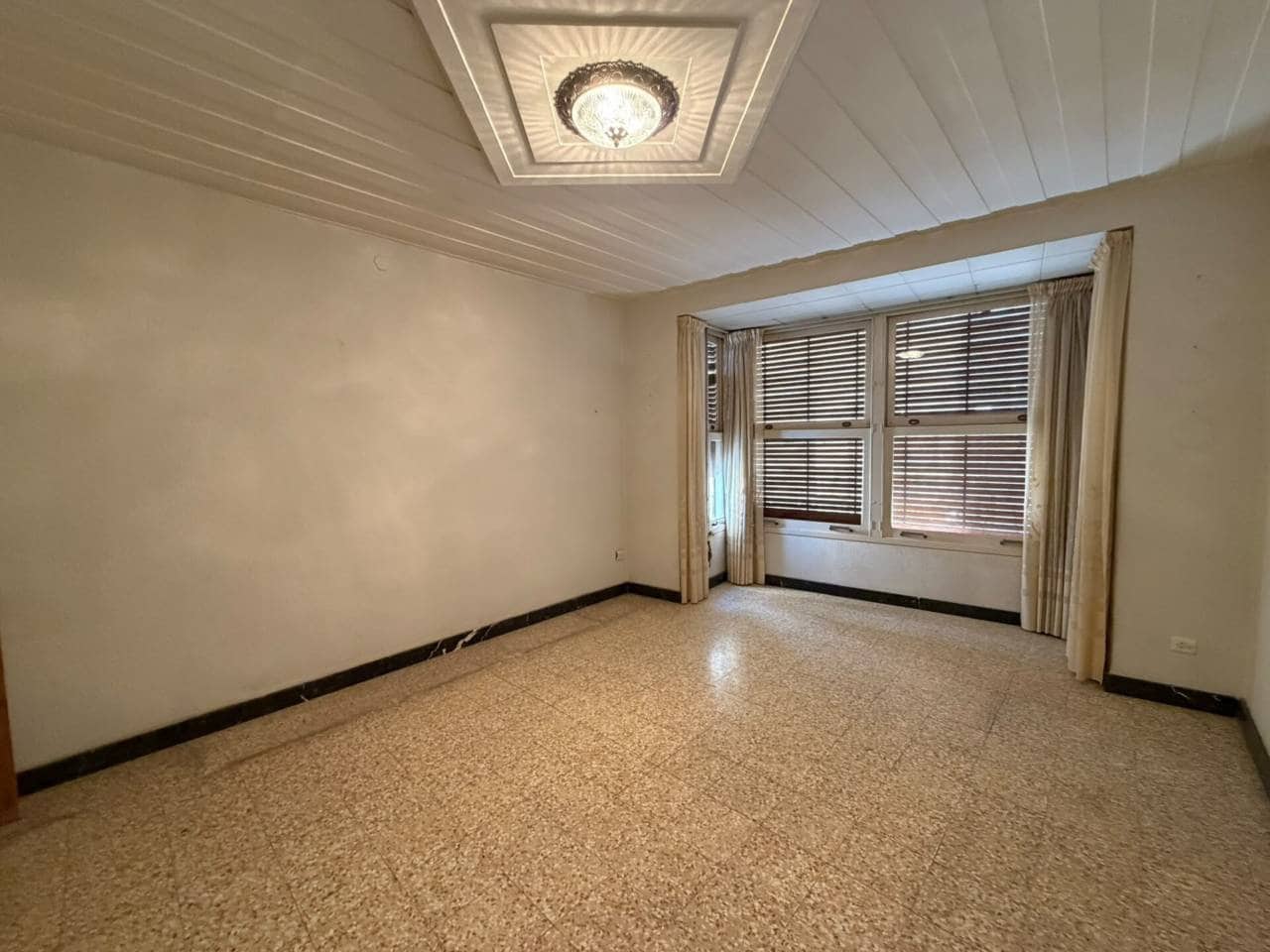 3 soveværelse Byhus til salg i Vila-real med garage - € 169.000 (Ref: 10054562)