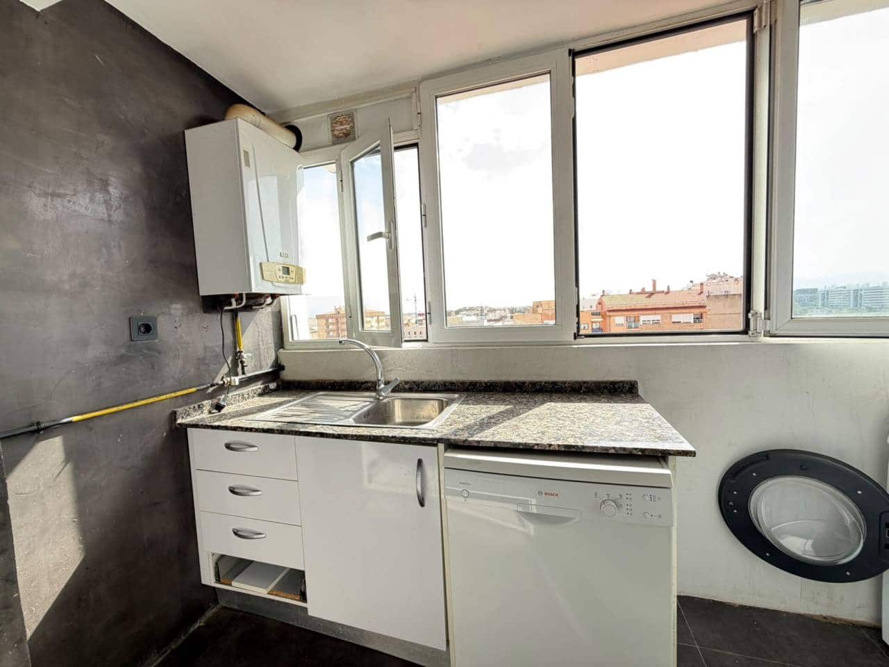 2 slaapkamer Flat te koop in Castello de la Plana - € 158.000 (Ref: 10057905)