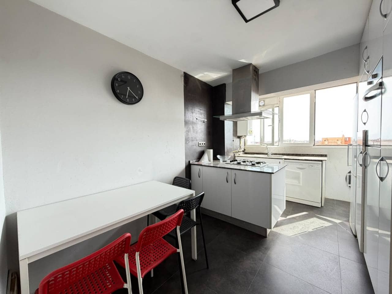 2 slaapkamer Flat te koop in Castello de la Plana - € 158.000 (Ref: 10057905)