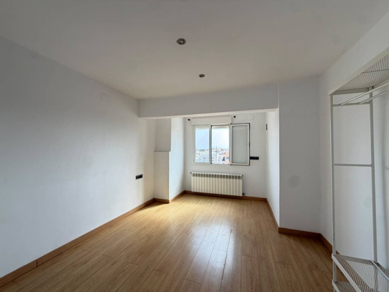 2 slaapkamer Flat te koop in Castello de la Plana - € 158.000 (Ref: 10057905)