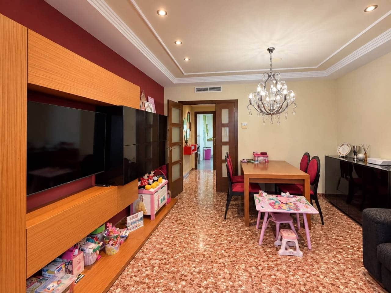 3 chambre Appartement à vendre à Vila-real avec garage - 160 000 € (Ref: 10061122)