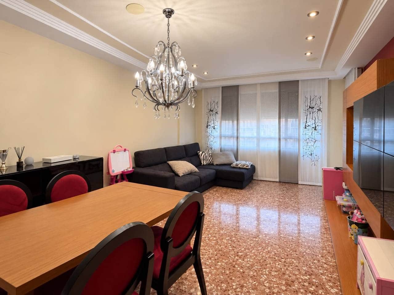 3 chambre Appartement à vendre à Vila-real avec garage - 160 000 € (Ref: 10061122)