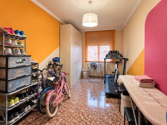 3 chambre Appartement à vendre à Vila-real avec garage - 160 000 € (Ref: 10061122)