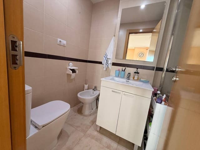 2 Zimmer Wohnung zu verkaufen in Oropesa  mit Garage - 160.000 € (Ref: 10061123)