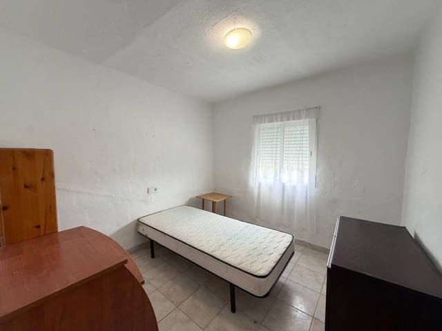 4 soverom Villa til salgs i Castelló de la Plana med svømmebasseng garasje - € 200 000 (Ref: 10074813)
