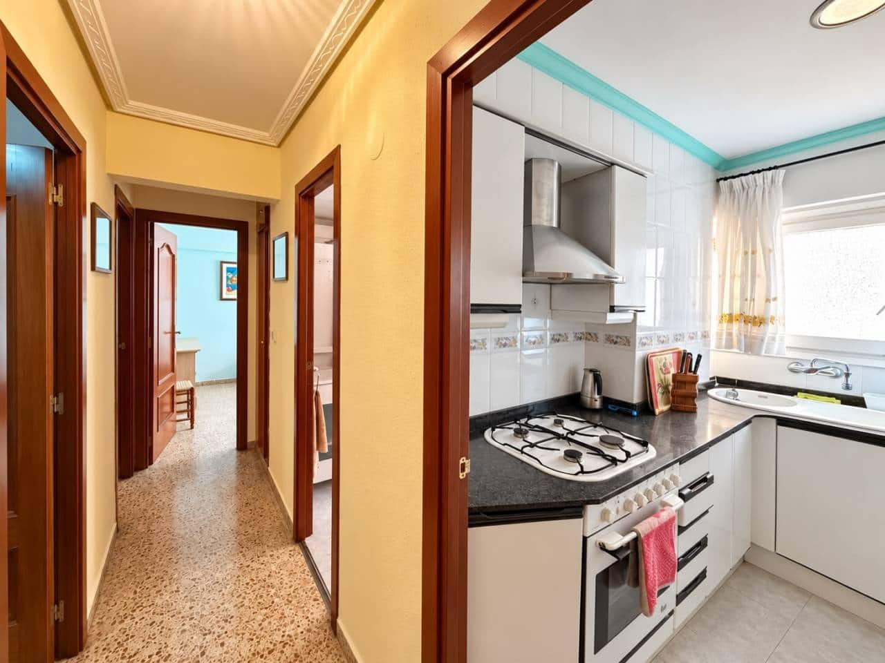 3 soveværelse Lejlighed til salg i Castello de la Plana - € 160.000 (Ref: 10085333)
