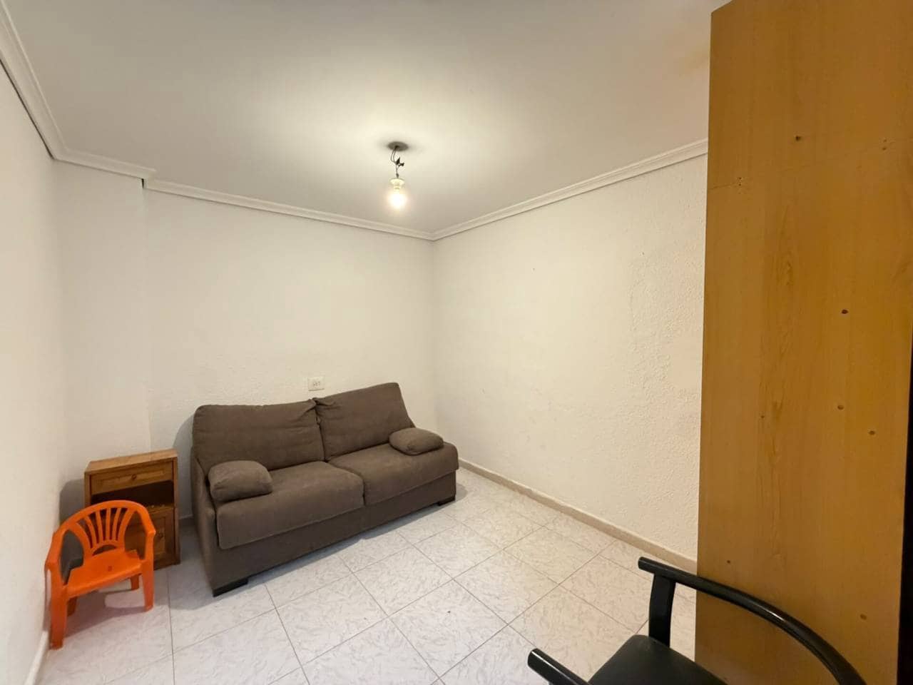 4 slaapkamer Huis te koop in Vila-real - € 140.000 (Ref: 10085334)