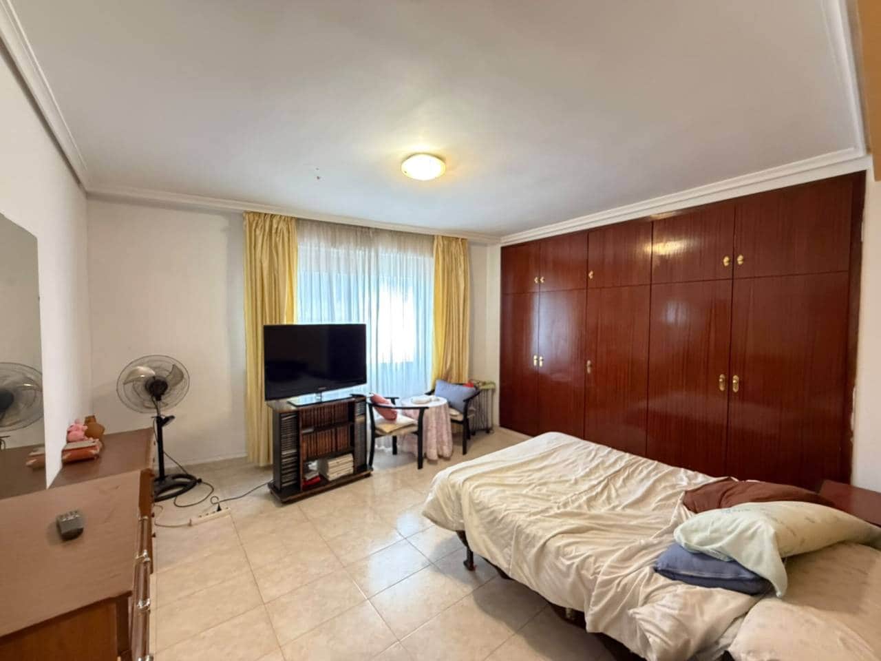 4 slaapkamer Huis te koop in Vila-real - € 140.000 (Ref: 10085334)