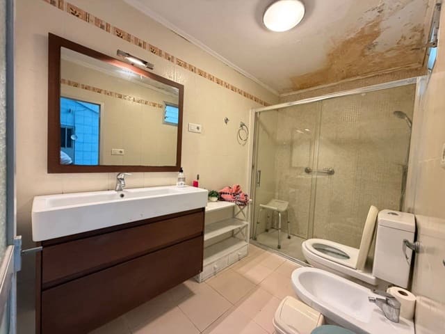 4 slaapkamer Huis te koop in Vila-real - € 140.000 (Ref: 10085334)