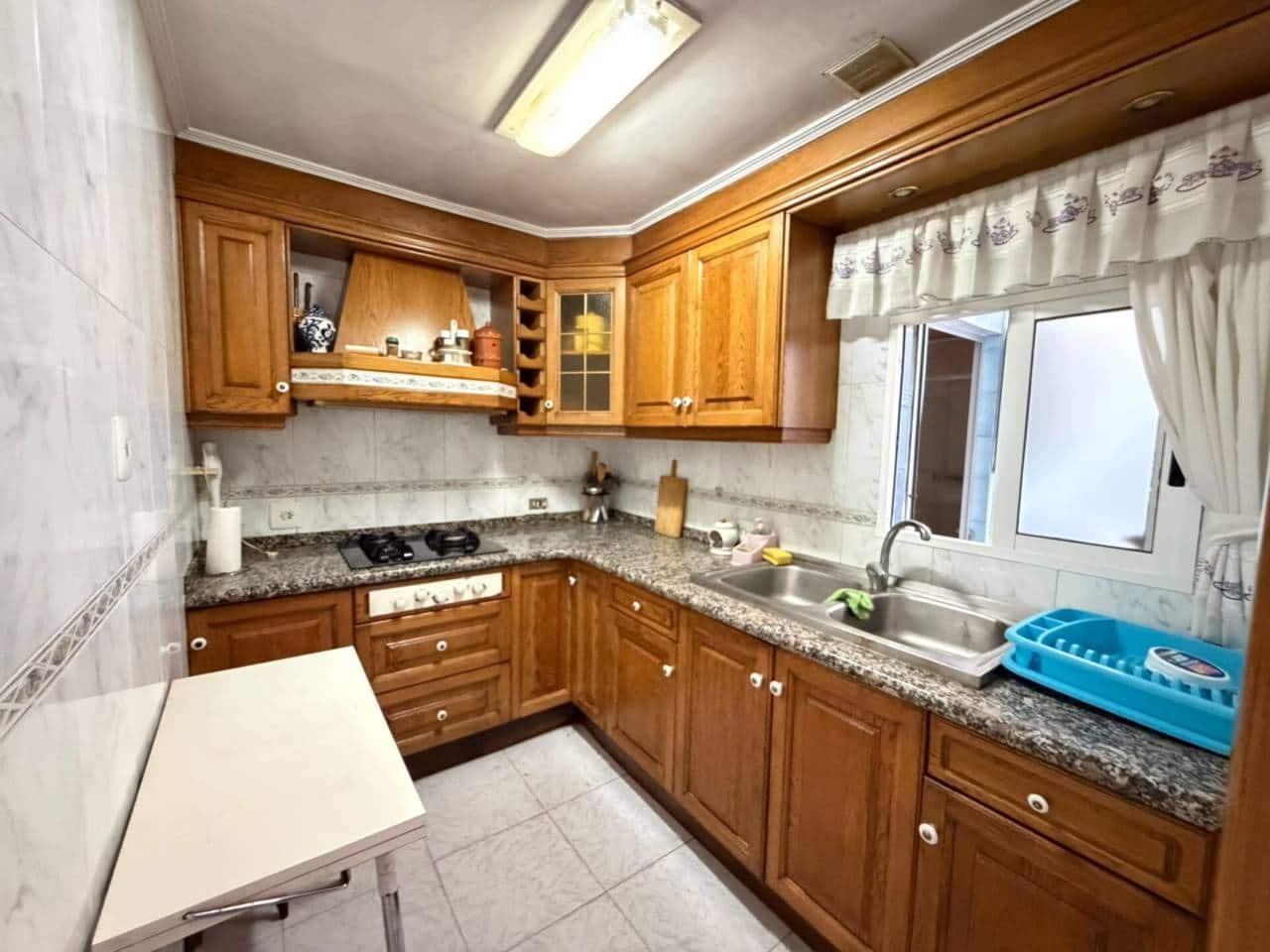 4 slaapkamer Huis te koop in Vila-real - € 140.000 (Ref: 10085334)