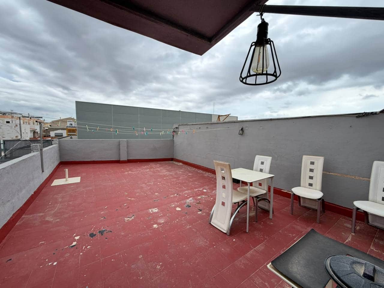 4 slaapkamer Huis te koop in Vila-real - € 140.000 (Ref: 10085334)
