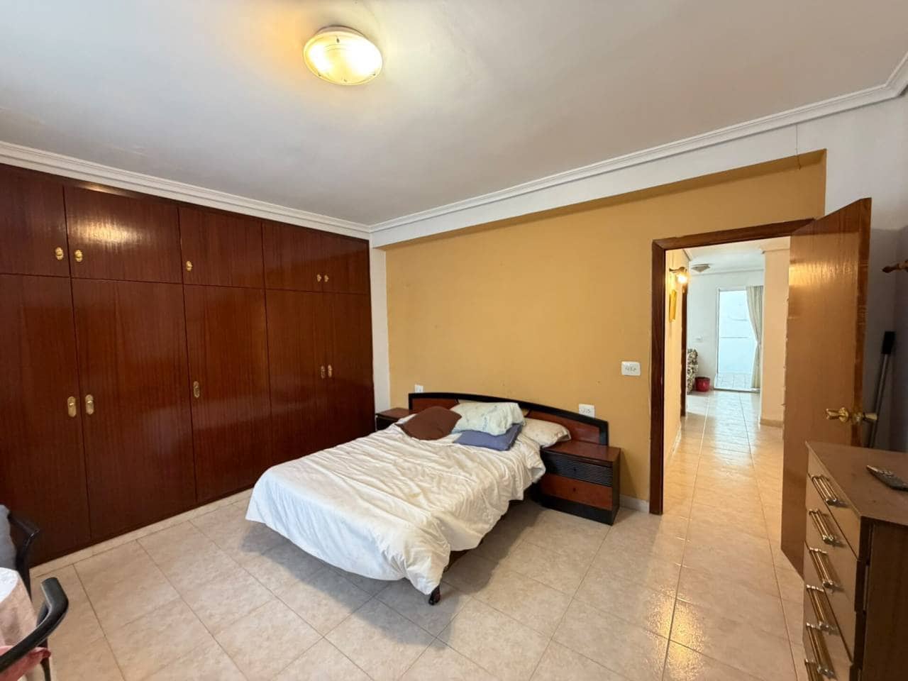 4 slaapkamer Huis te koop in Vila-real - € 140.000 (Ref: 10085334)