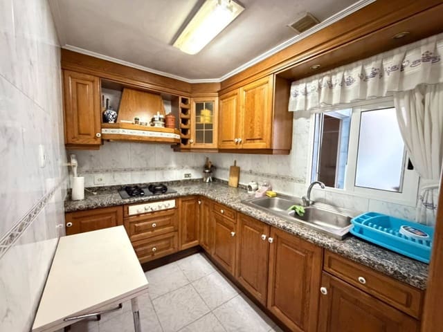 4 slaapkamer Huis te koop in Vila-real - € 140.000 (Ref: 10085334)