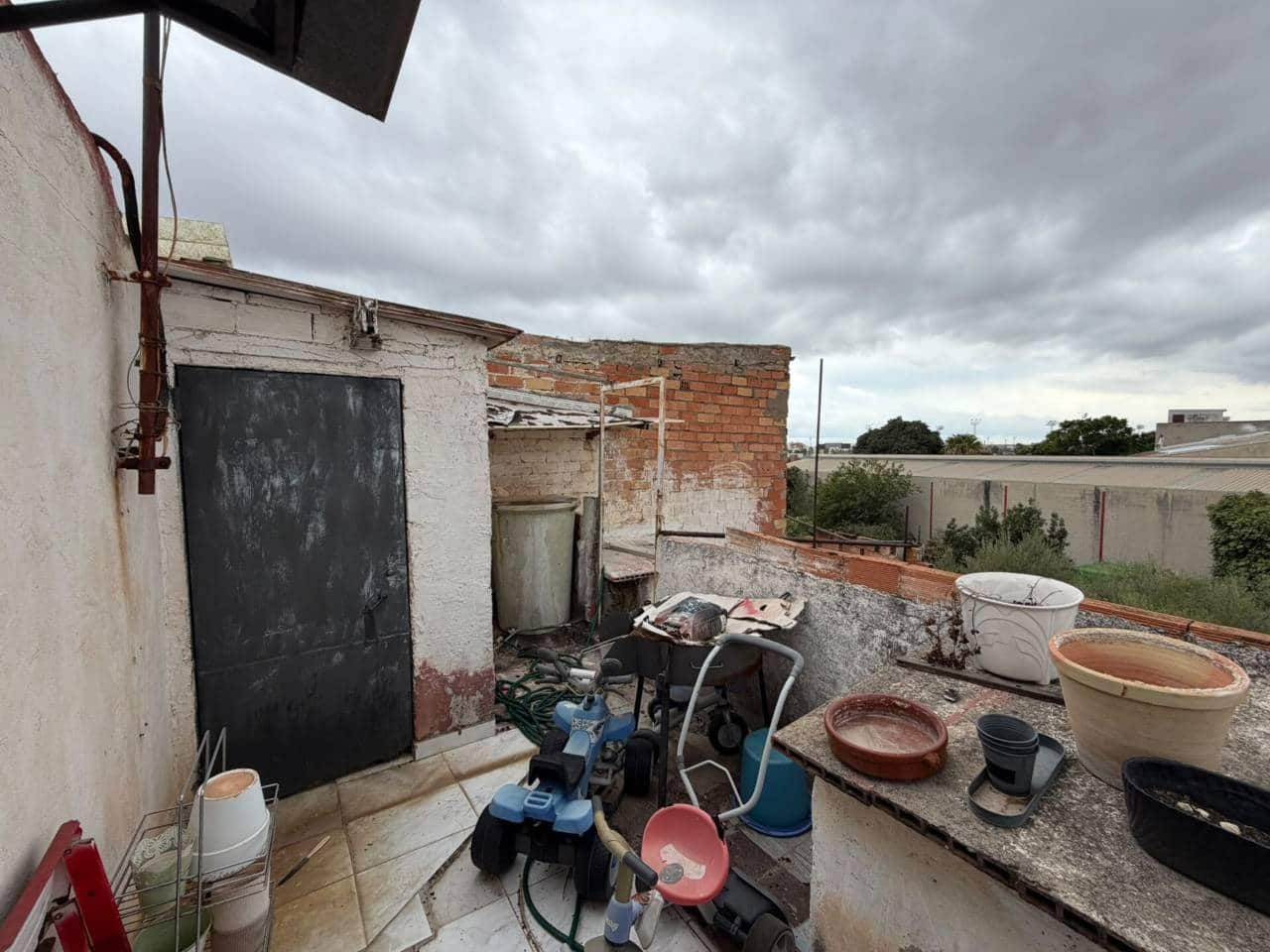 4 slaapkamer Huis te koop in Vila-real - € 140.000 (Ref: 10085334)