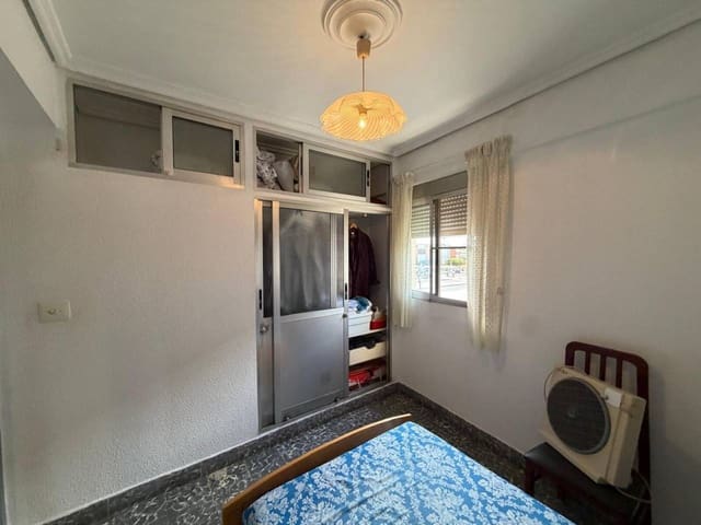 3 sypialnia Mieszkanie na sprzedaż w Castelló de la Plana - 105 000 € (Ref: 10088778)