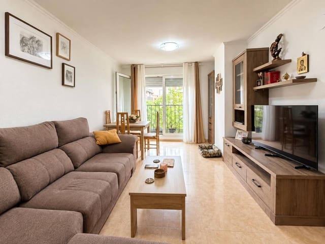 3 slaapkamer Flat te koop in Castelló de la Plana met garage - € 186.000 (Ref: 10088780)