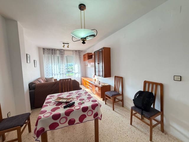 3 sovrum Lägenhet att hyra i La Vall d'Uixó - 750 € (Ref: 10094002)