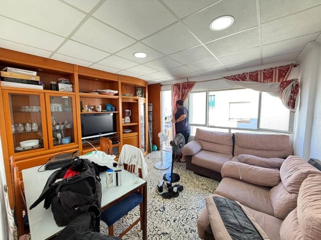 4 slaapkamer Flat te koop in Burriana / Borriana - € 78.000 (Ref: 10099599)