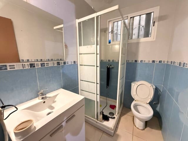 4 slaapkamer Flat te koop in Burriana / Borriana - € 78.000 (Ref: 10099599)