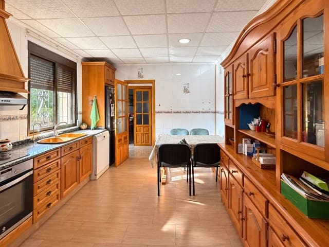4 sovrum Villa till salu i Vila-real med pool garage - 460 000 € (Ref: 10099601)