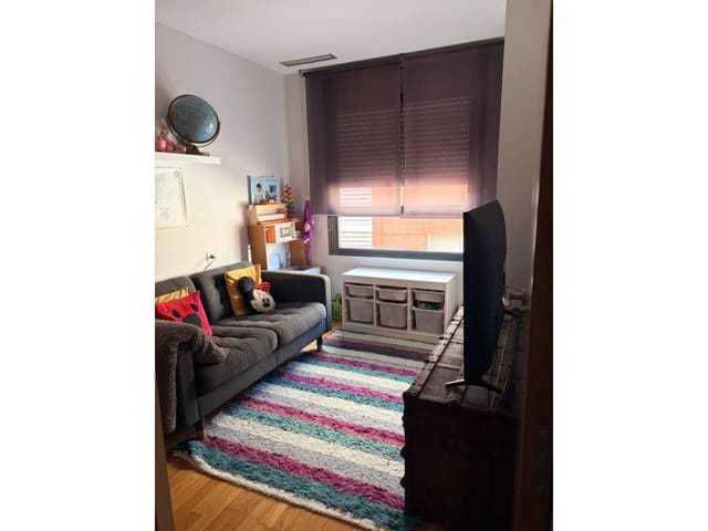 Piso de 4 habitaciones en Castelló de la Plana en venta con garaje - 259.000 € (Ref: 10108794)