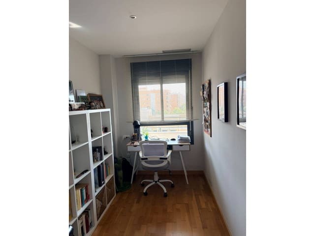 Piso de 4 habitaciones en Castelló de la Plana en venta con garaje - 259.000 € (Ref: 10108794)