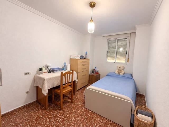 3 quarto Apartamento para venda em Almassora / Almazora com garagem - 160 000 € (Ref: 10114443)