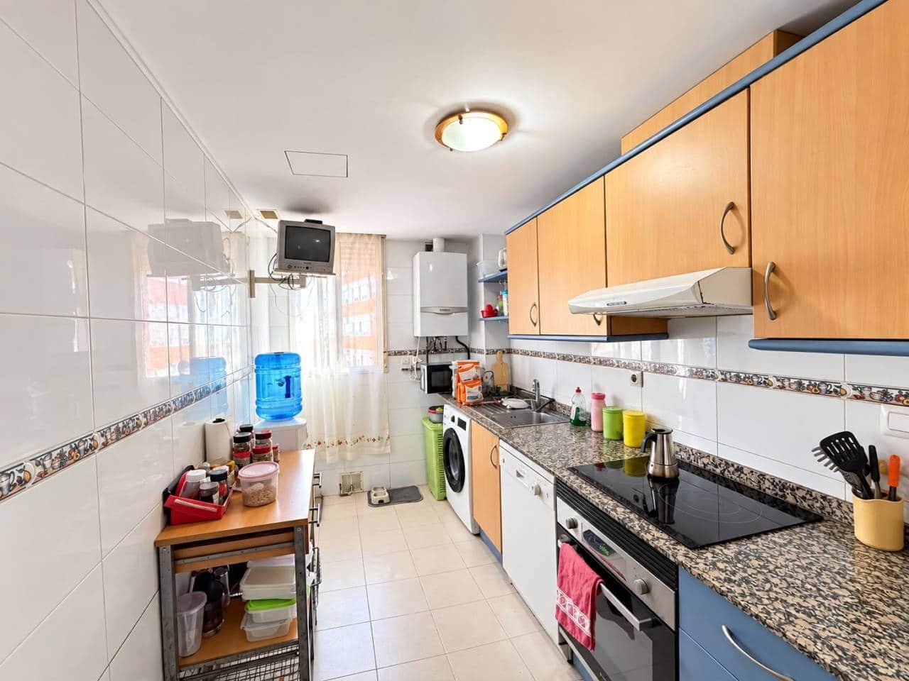 7 quarto Apartamento para venda em Castello de la Plana com garagem - 200 000 € (Ref: 10118686)