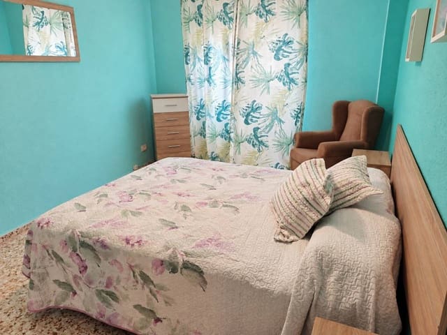 4 quarto Apartamento para venda em Vila-real - 130 000 € (Ref: 10123335)