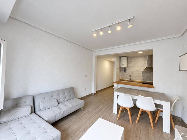 3 makuuhuone Asunto myytävänä paikassa Castelló de la Plana - 135 000 € (Ref: 10131070)