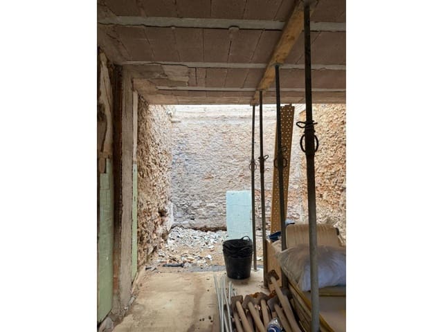3 bedroom Townhouse for sale in Castelló de la Plana - € 190,000 (Ref: 10131072)