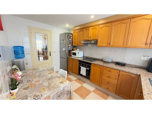 3 bedroom Flat for sale in Burriana / Borriana - € 180,000 (Ref: 10139024)