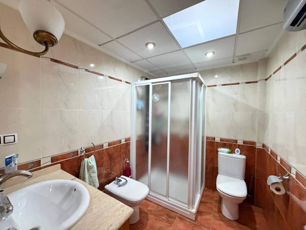 3 chambre Villa/Maison Semi-Mitoyenne à vendre à La Vall d'Uixo avec garage - 220 000 € (Ref: 10139026)