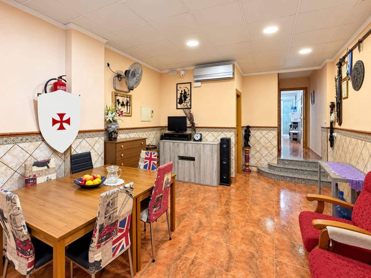 3 chambre Villa/Maison Semi-Mitoyenne à vendre à La Vall d'Uixo avec garage - 220 000 € (Ref: 10139026)