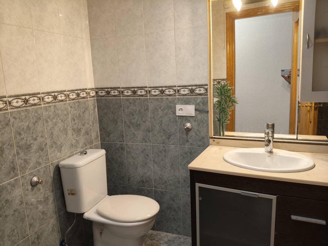 4 soveværelse Lejlighed til salg i Vila-real - € 140.000 (Ref: 10141545)