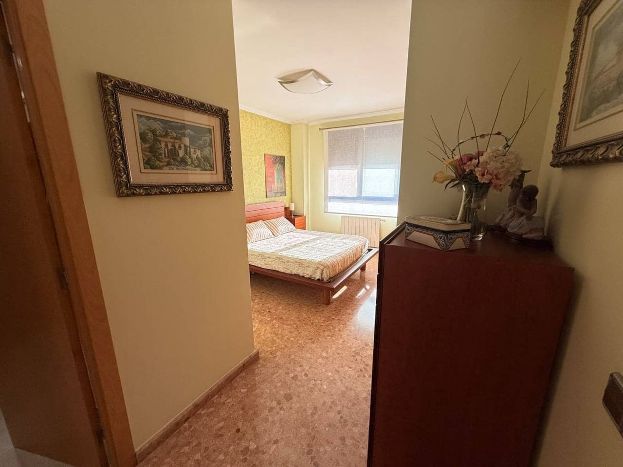 4 bedroom Flat for sale in Castello de la Plana with garage - € 375,000 (Ref: 10141546)