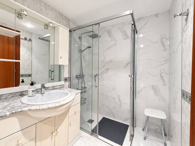 3 chambre Appartement à vendre à Castelló de la Plana - 160 000 € (Ref: 10141547)