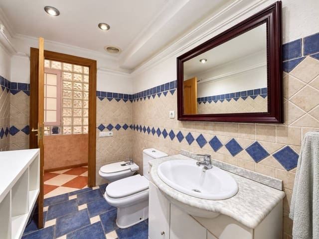 3 makuuhuone Asunto myytävänä paikassa Castelló de la Plana - 220 000 € (Ref: 10150179)