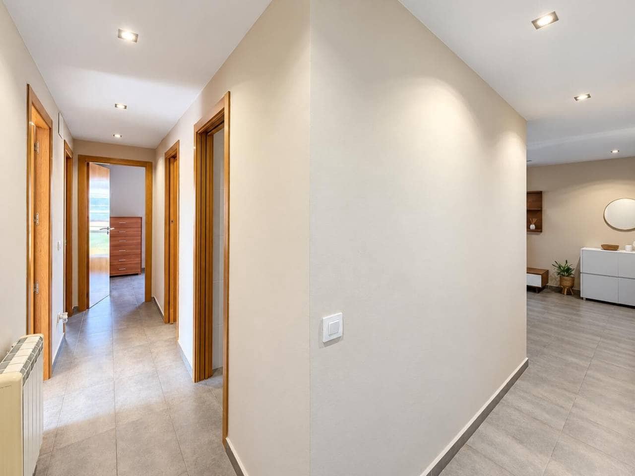 3 slaapkamer Flat te koop in Castello de la Plana met garage - € 320.000 (Ref: 10157131)