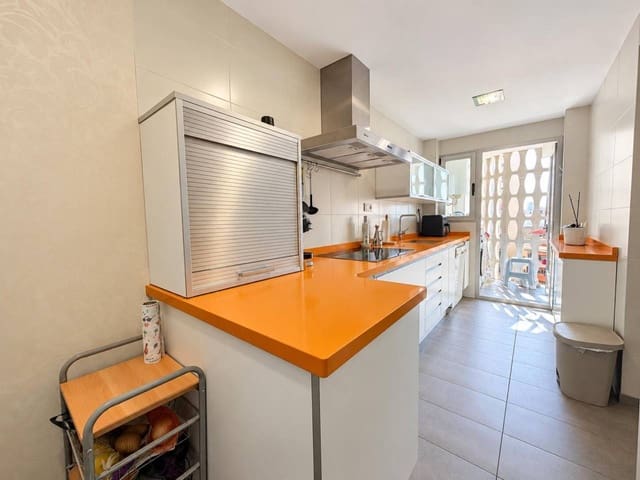 3 slaapkamer Flat te koop in Castelló de la Plana met garage - € 320.000 (Ref: 10157131)